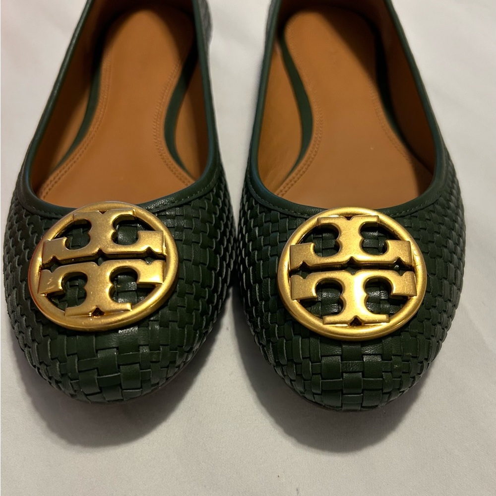 EUC Tory Burch Chelsea Ballet Flat size 9.5